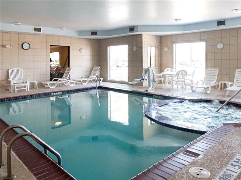 Comfort Inn I-20 Midland Stanton Zewnętrze zdjęcie