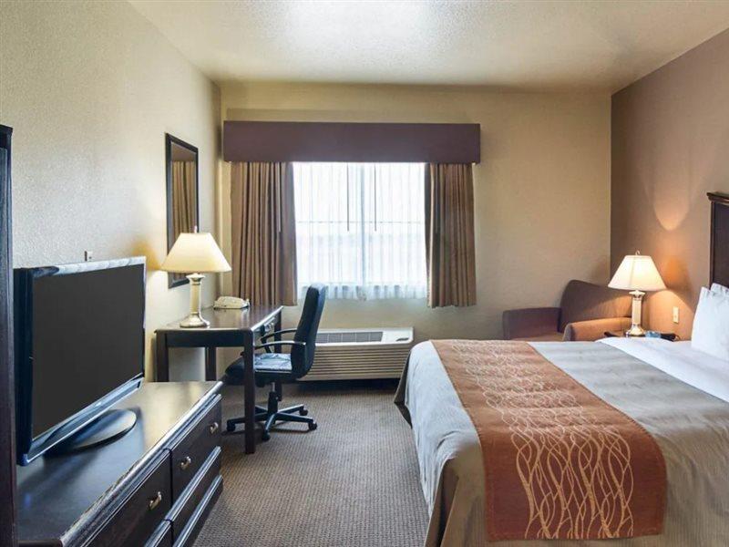 Comfort Inn I-20 Midland Stanton Zewnętrze zdjęcie