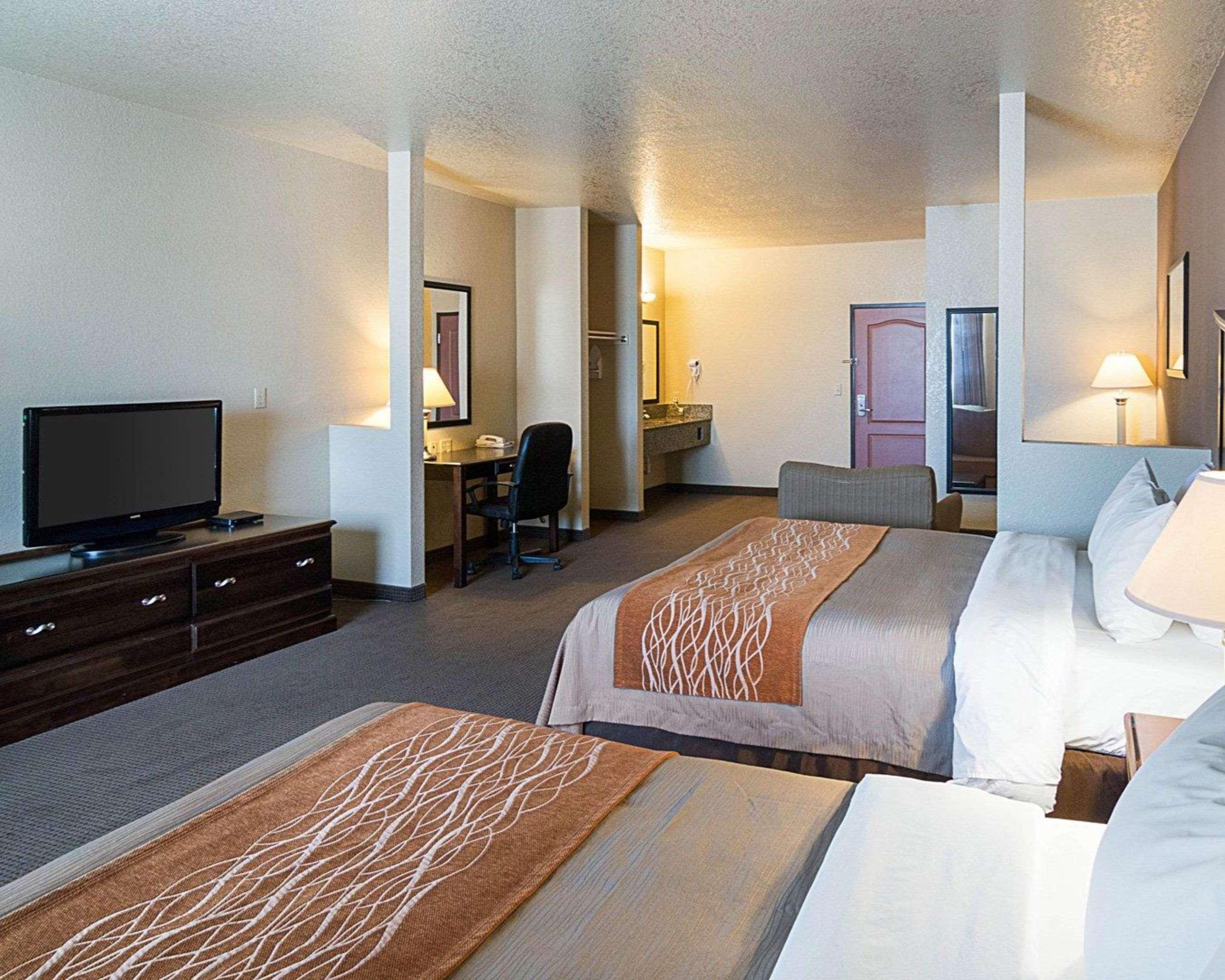 Comfort Inn I-20 Midland Stanton Zewnętrze zdjęcie
