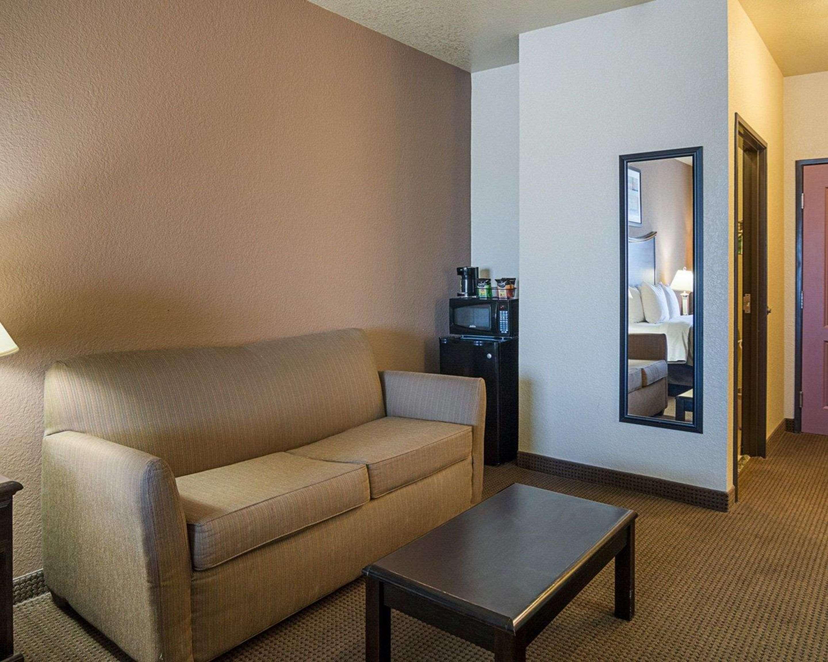 Comfort Inn I-20 Midland Stanton Zewnętrze zdjęcie