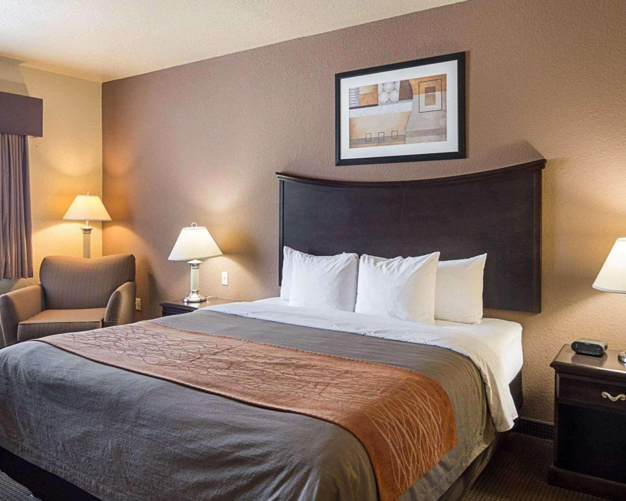Comfort Inn I-20 Midland Stanton Zewnętrze zdjęcie