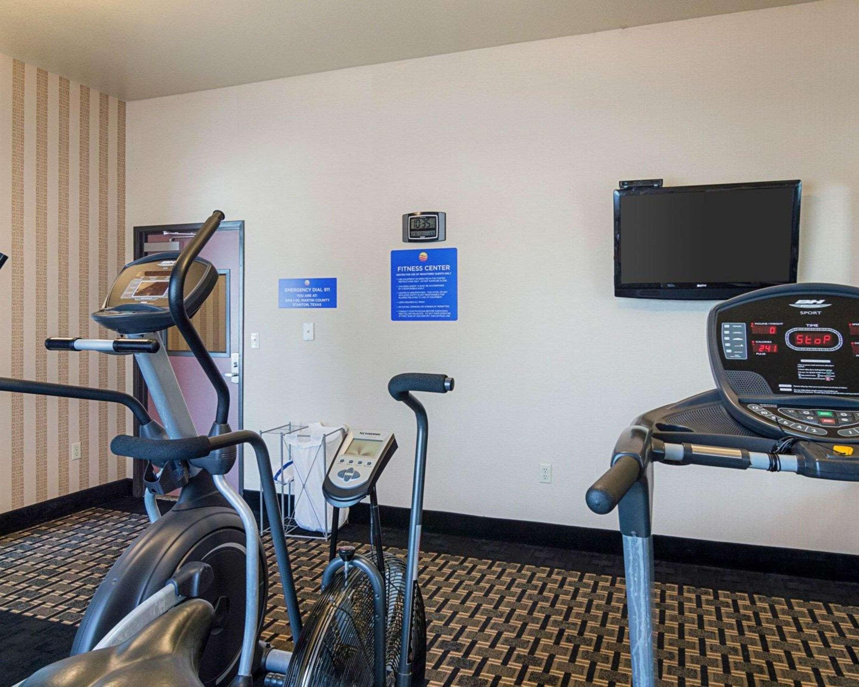 Comfort Inn I-20 Midland Stanton Zewnętrze zdjęcie