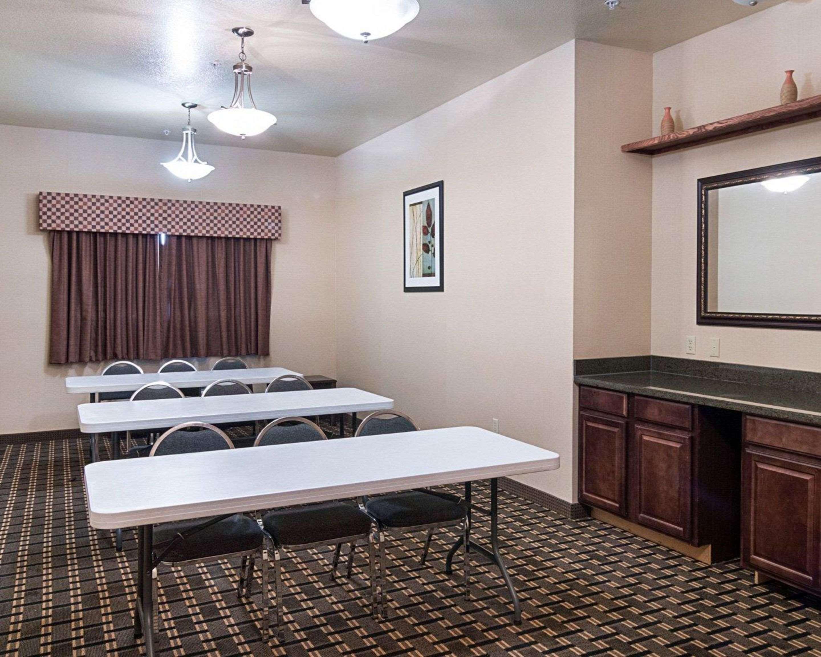 Comfort Inn I-20 Midland Stanton Zewnętrze zdjęcie